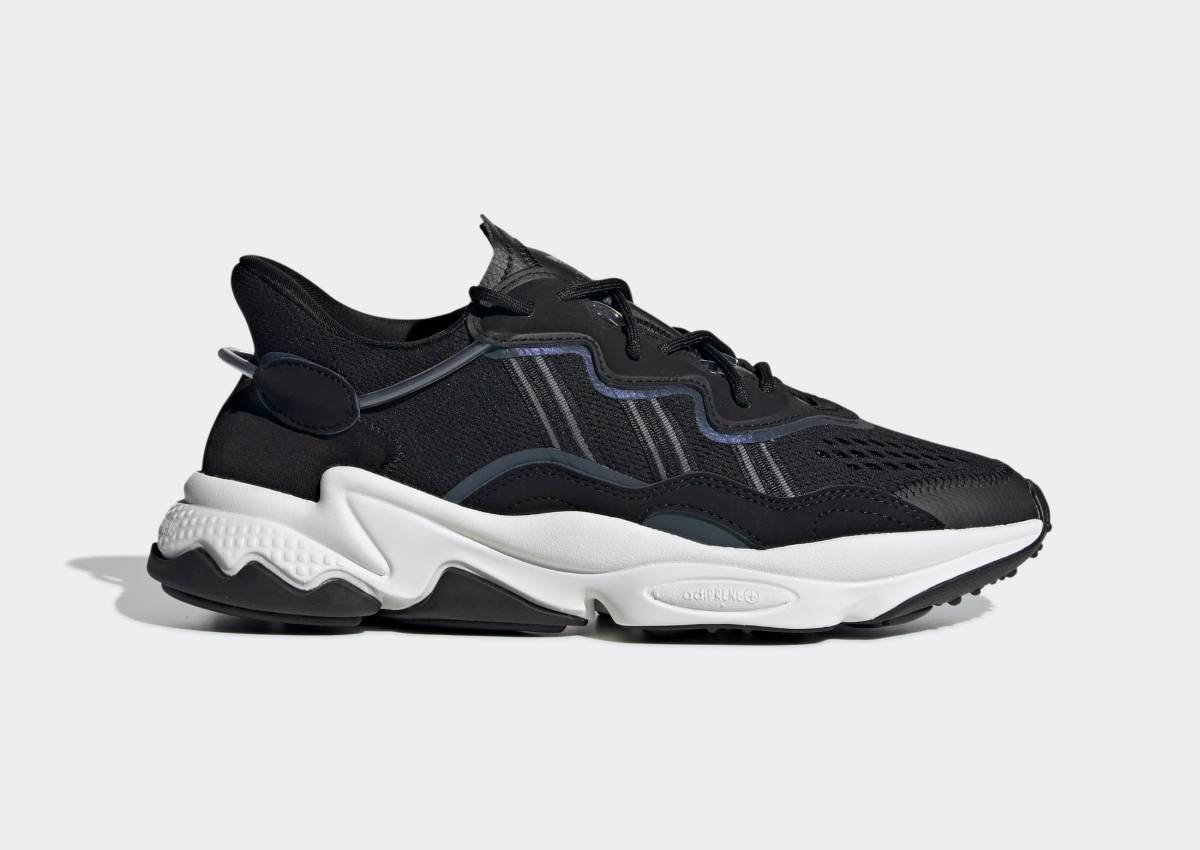 OZWEEGO_Shoes_Black_EH1200_01_standard