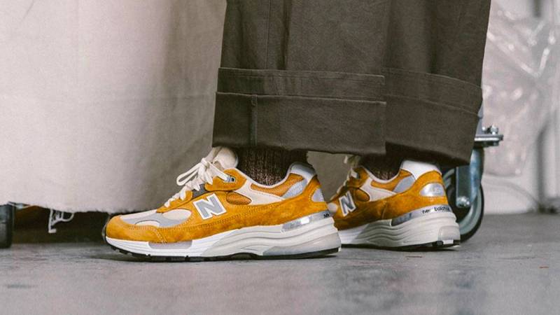 New balance 992 classic hot sale yellow