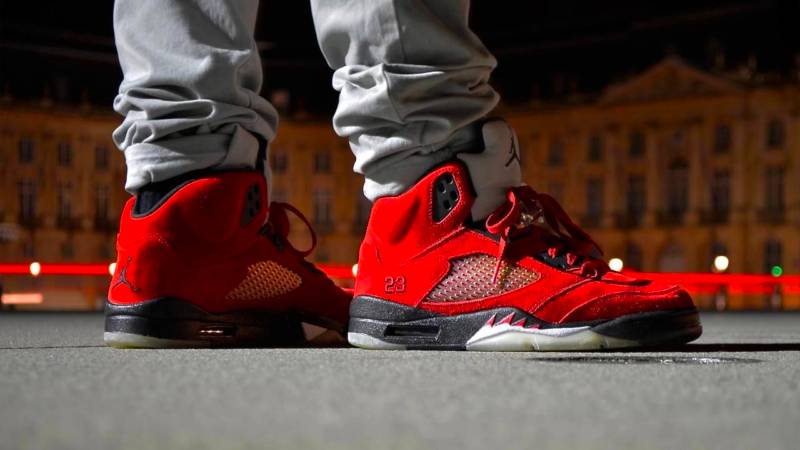 air jordan 5 raging bull