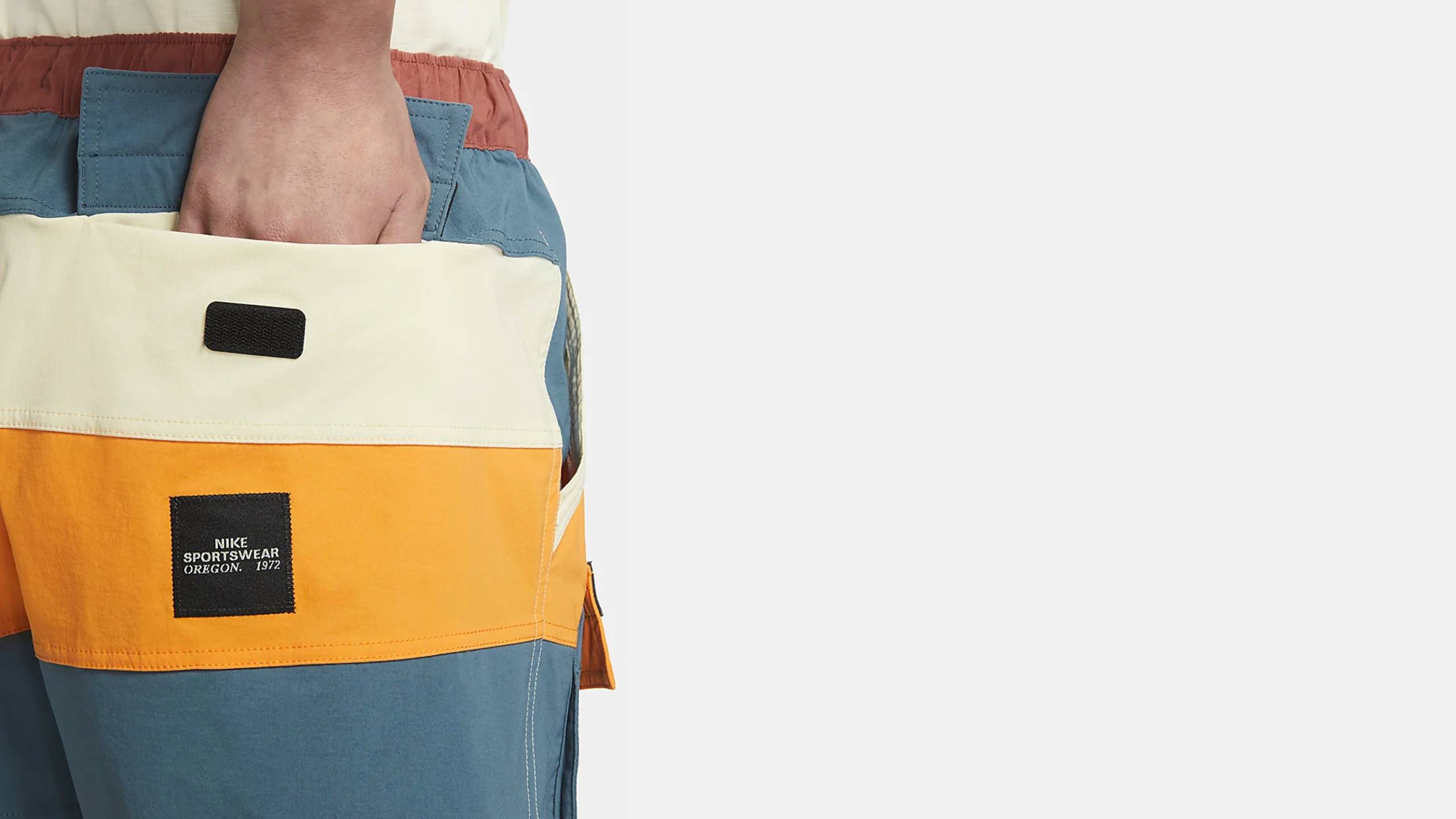 short nike sportswear hype hike