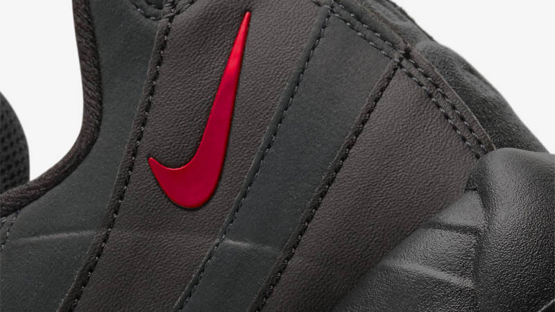 Nike Air Max 95 Black University Red Closeup
