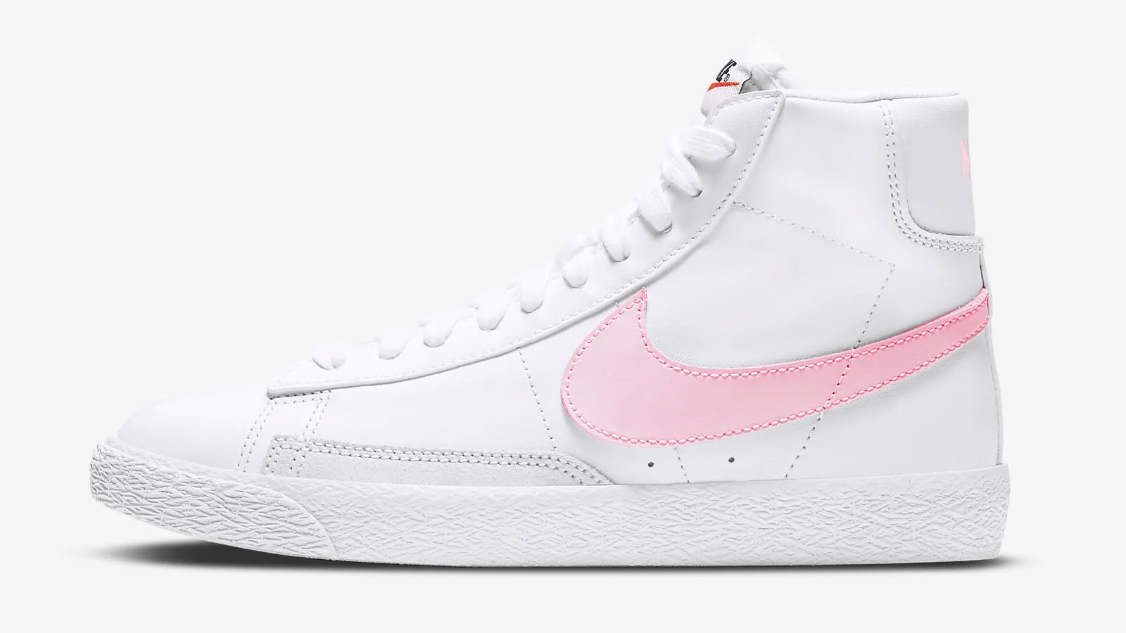 nike blazer pink swoosh