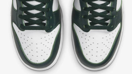 The Richly Hued Nike Dunk High ‘Spartan Green’ Lands This Week! The Richly Hued Nike Dunk High ‘Spartan Green’ Lands This Week!