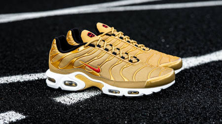 The Nike Air Max Plus "Gold Bullet" is Set for a Re-Release! The Nike Air Max Plus "Gold Bullet" is Set for a Re-Release!