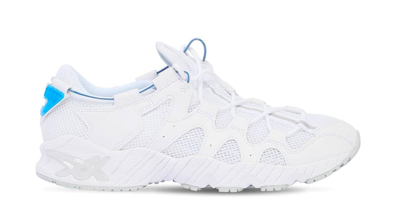 Get Maximum Savings on These Minimal Sneakers at Luisa Via Roma!