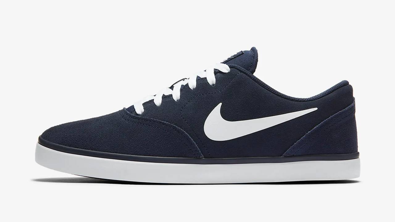 These 15 Swoosh Sneakers Are All Under £40 With Nike's Extra 20% Off Code!