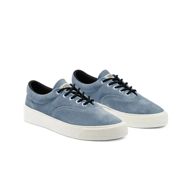 Converse eco friendly for over 70 years Nubuck Low Top Lakeside Blue Front