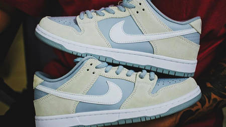 A Closer Look at the Nike SB Dunk Low "Summit White" A Closer Look at the Nike SB Dunk Low "Summit White"