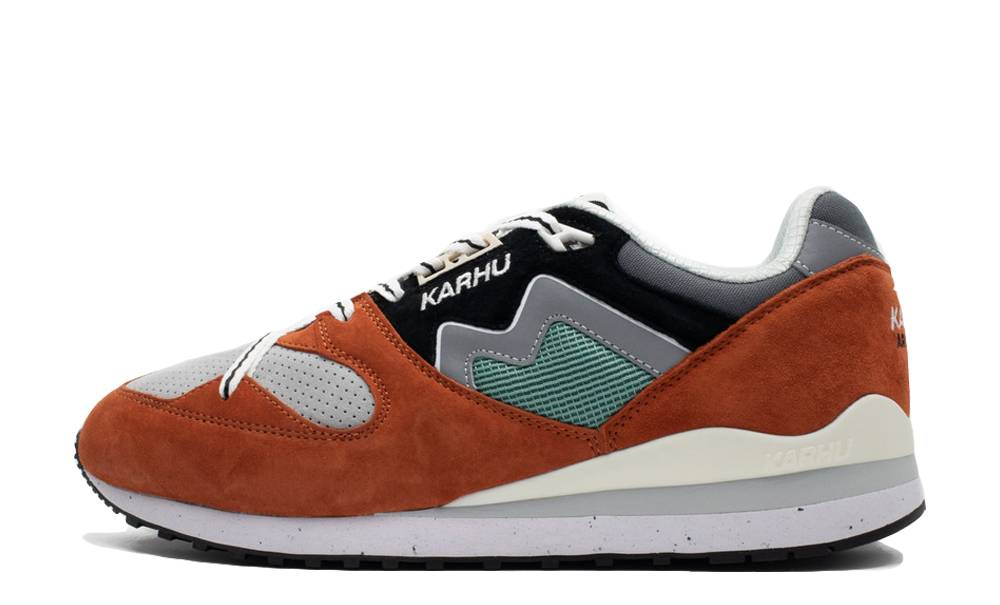 Karhu Synchron Classic Brown Jet Black