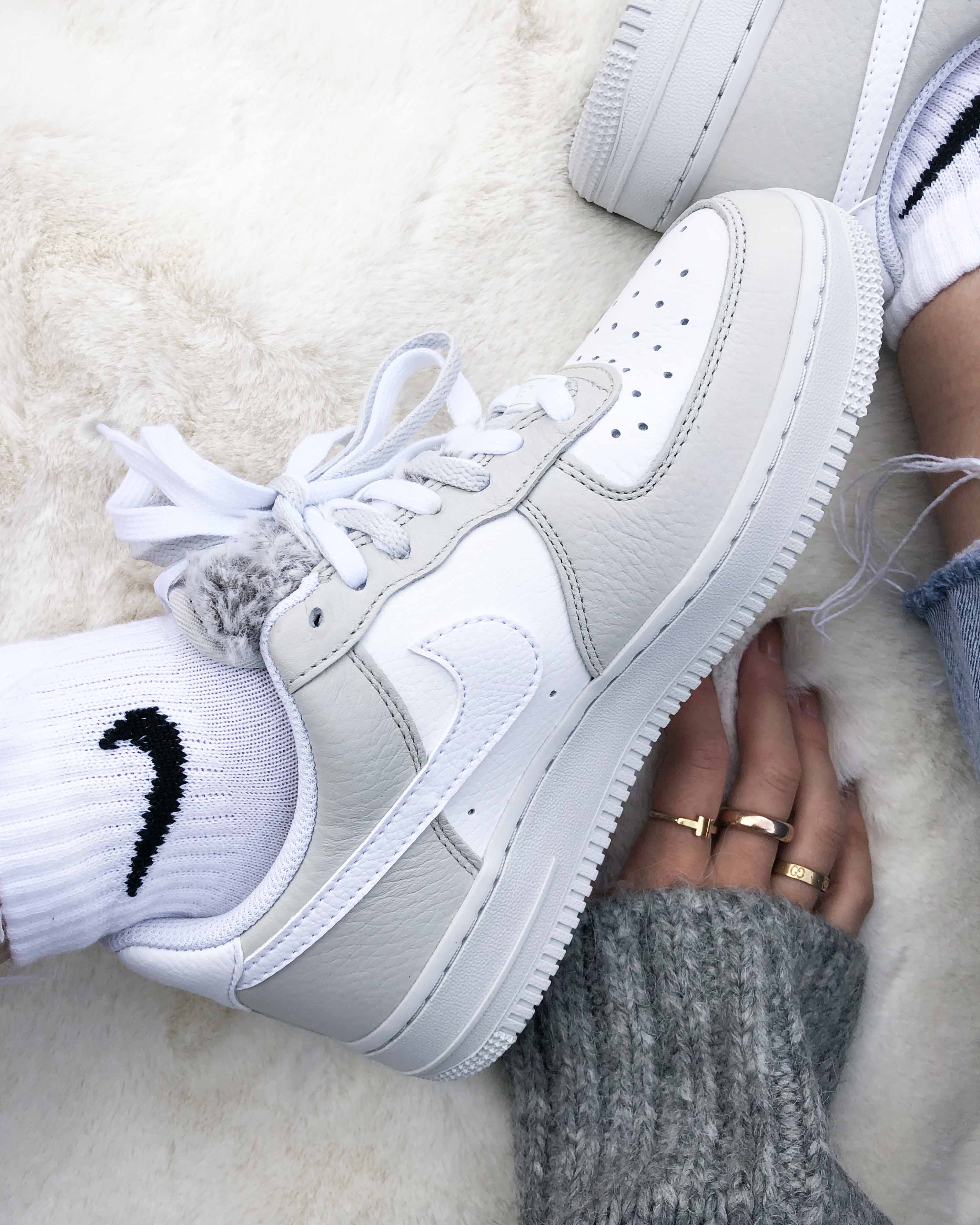 nike air force fluffy tongue