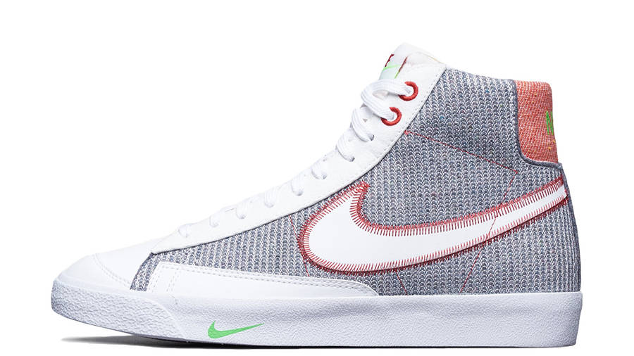 nike blazer mid 77 trainers in grey and red