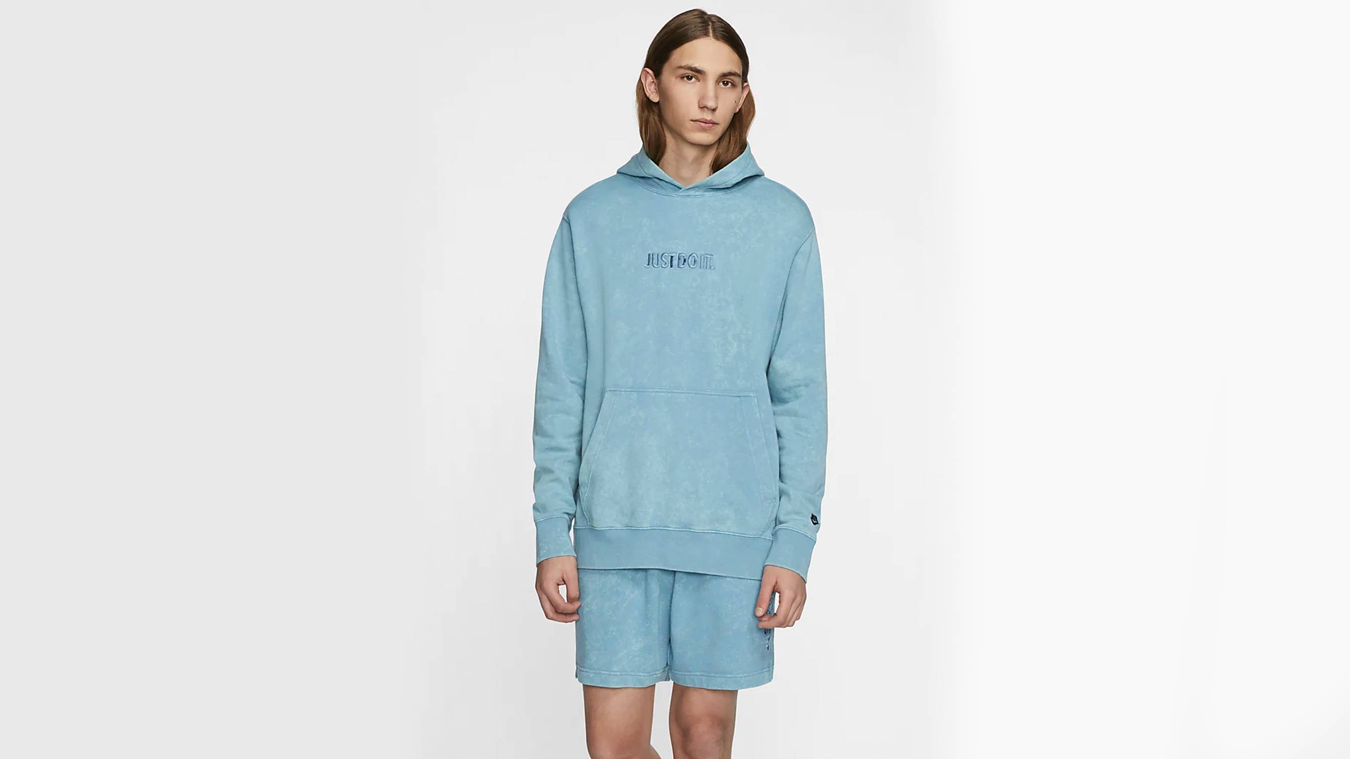 Take an Extra 20% Off These Incredible Nike Apparel Pieces