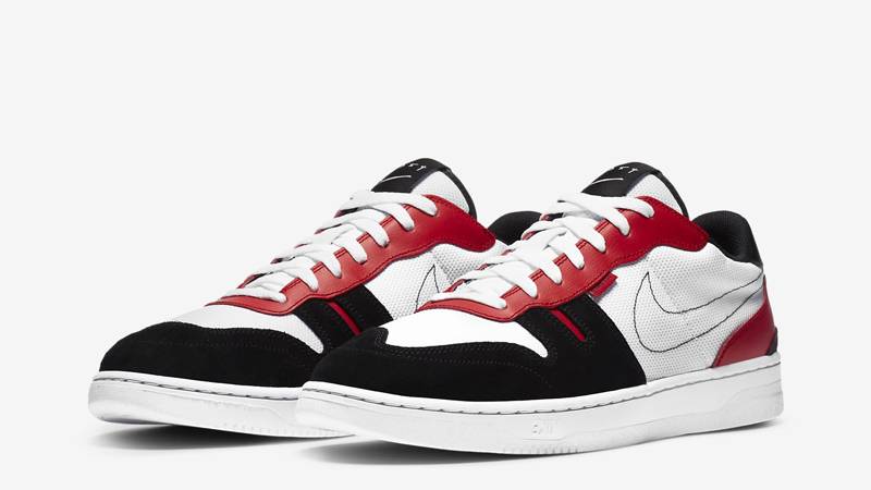 Nike Squash-Type Black Toe Front
