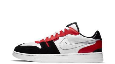 Nike Squash Type Black Toe