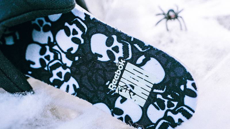 Reebok Shaqnosis Webs Sole