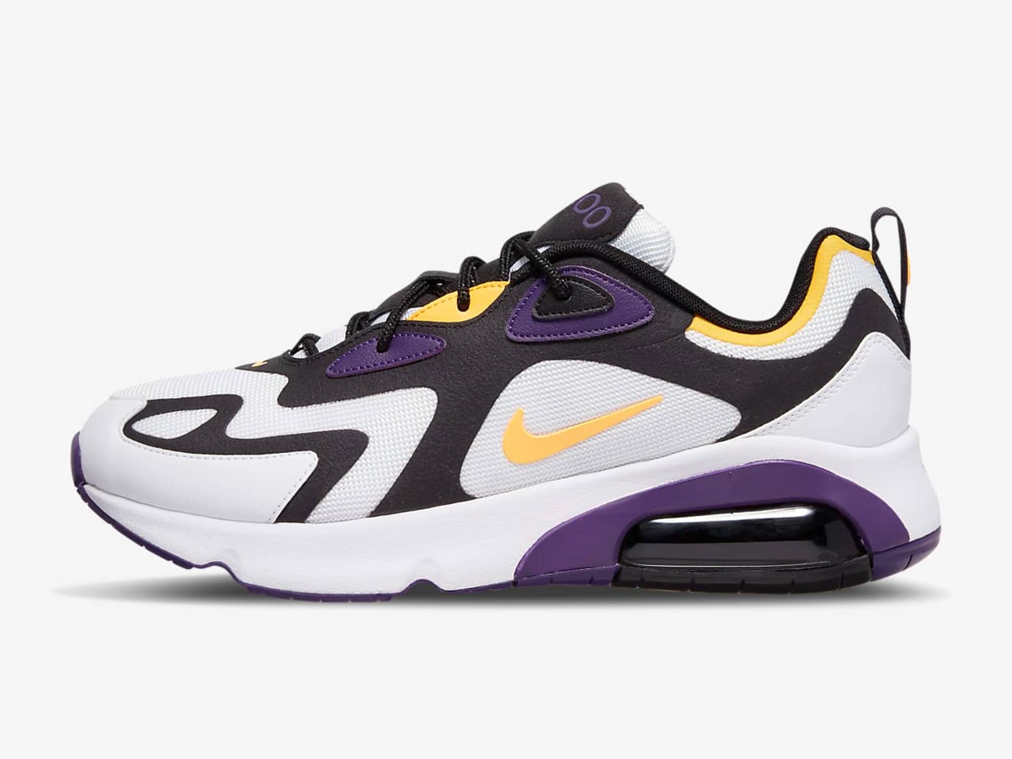 35 Outrageously Discounted Sneakers With Nike's Extra 20% Off Code 4