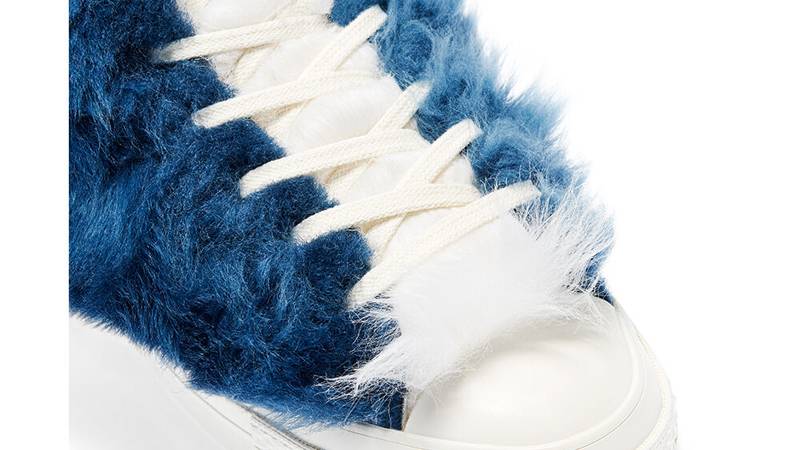 AMBUSH x Converse Chuck 70 Fuzzy Hi Navy Blue Closeup