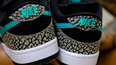 Take A Closer Look At The Nike SB Dunk Low “atmos Elephant” Take A Closer Look At The Nike SB Dunk Low “atmos Elephant”