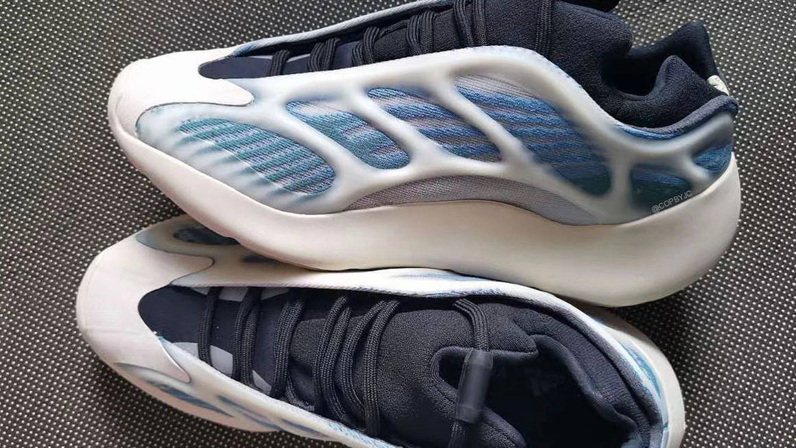 græs omvendt buste Yeezy 700 V3 Sizing: How Do They Fit? | The Sole Supplier