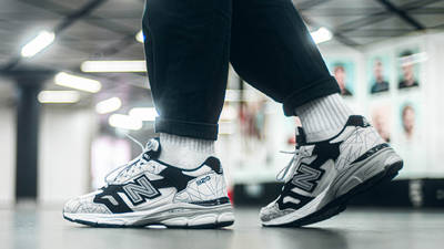 New Balance 920 Made In England Grey Black On Foot