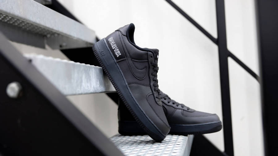 Nike Air Force 1 Gore-Tex Anthracite Black Lifestyle