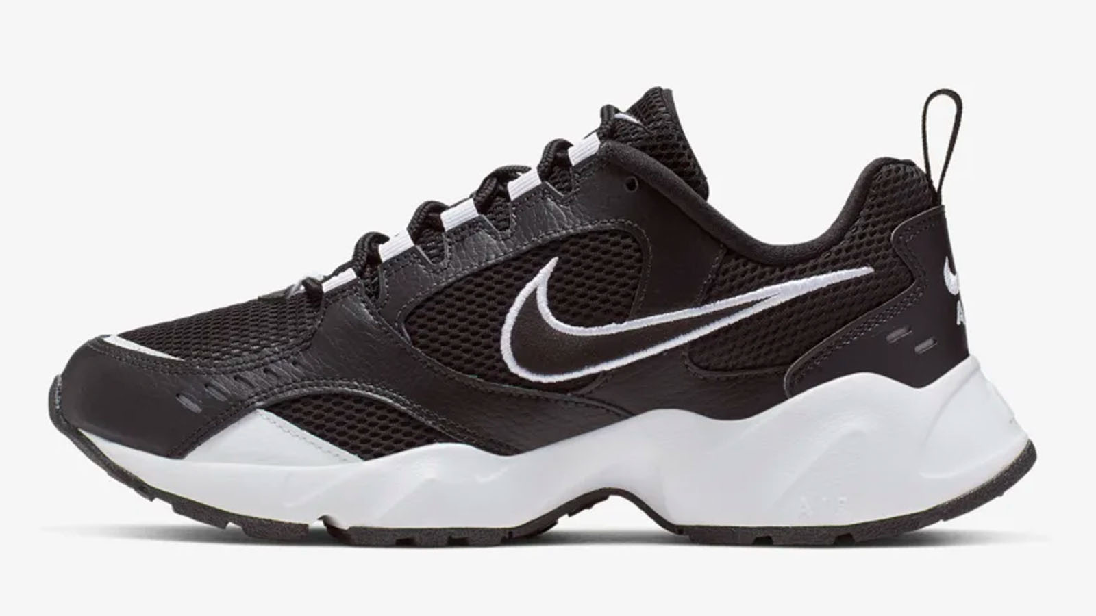 nike air heights black