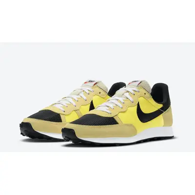 Nike Challenger OG Opti Yellow Front