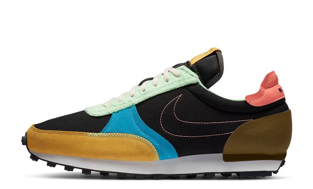 Nike Daybreak Type Fur Pack Black Solar Yellow