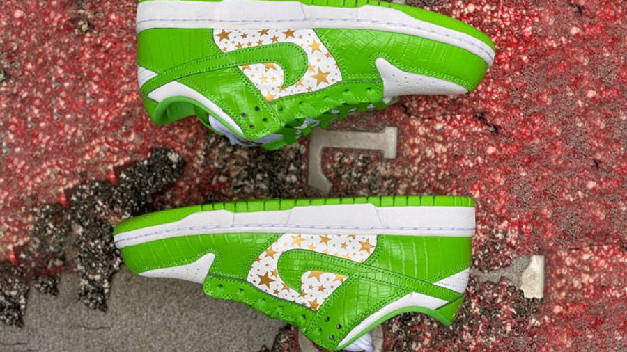 Nike SB Dunk Low Stars Mean Green First Look Top