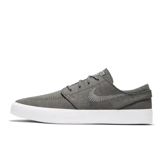 Nike hotsell janoski fly