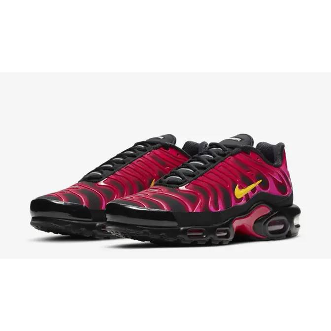 Supreme x Nike TN Air Max Plus Red | Where To Buy | DA1472-600