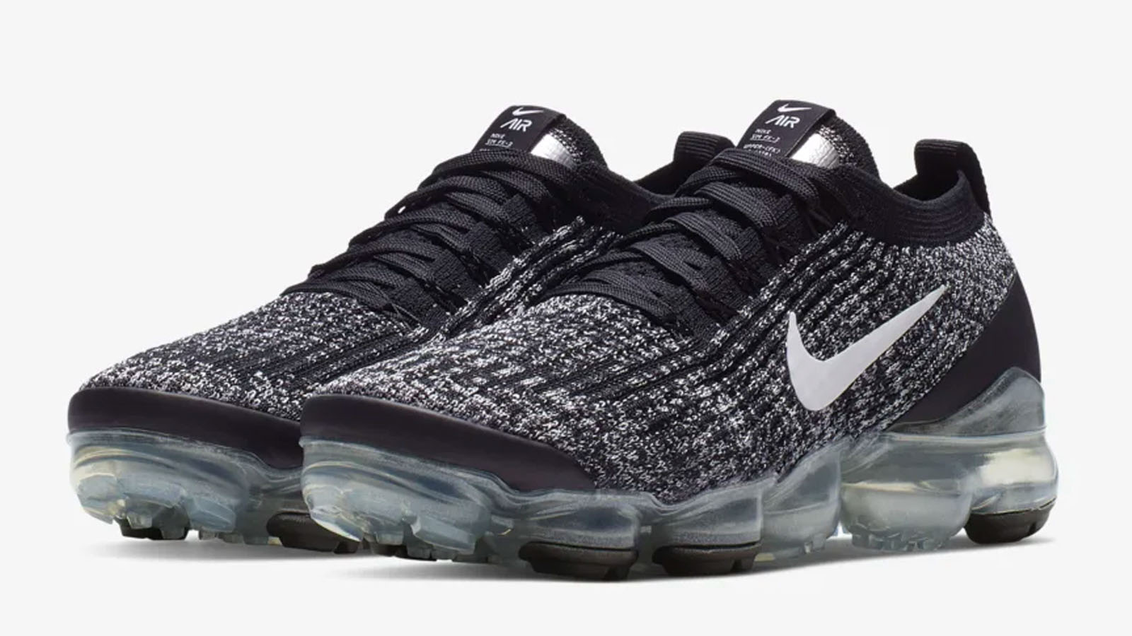 vapormax pair shot