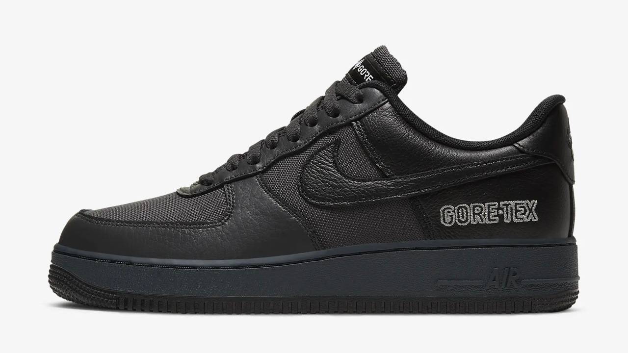 Kick Off November With These 15 Brand New Nike Drops!