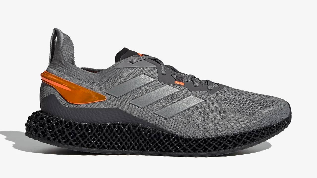 Buy 2 Sale Items & Get an Extra 25% Off With Sneakersnstuff's Unmissable Black Friday Deal