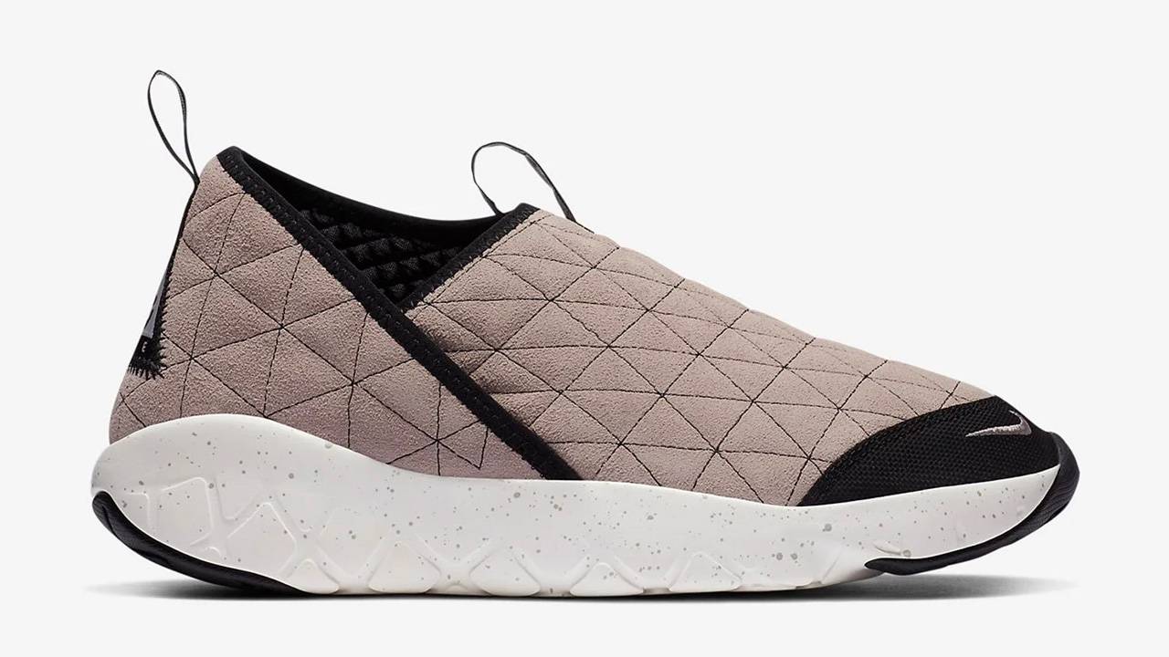 Buy 2 Sale Items & Get an Extra 25% Off With Sneakersnstuff's Unmissable Black Friday Deal