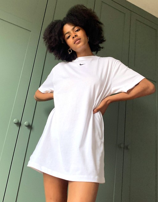 Nike Oversized T-Shirt white