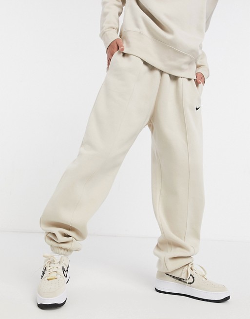 Nike Sweatpants Oatmeal