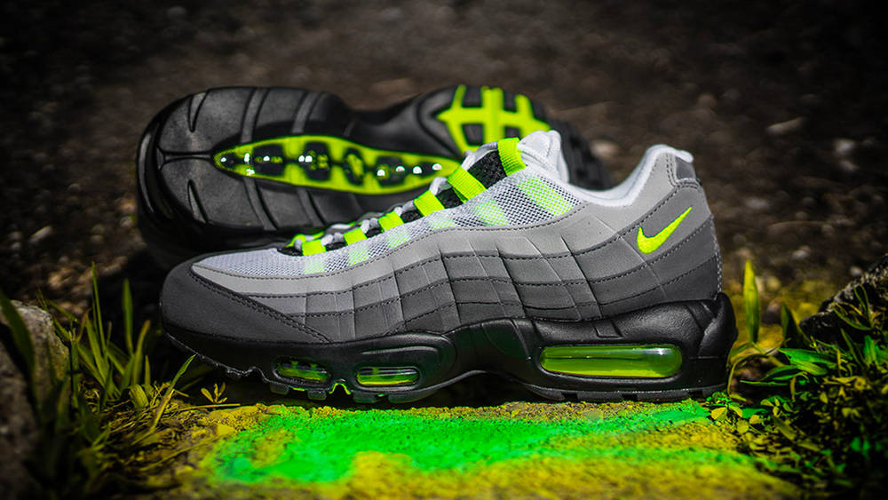 Image via Packer Nike Air Max 95 OG "Neon"
