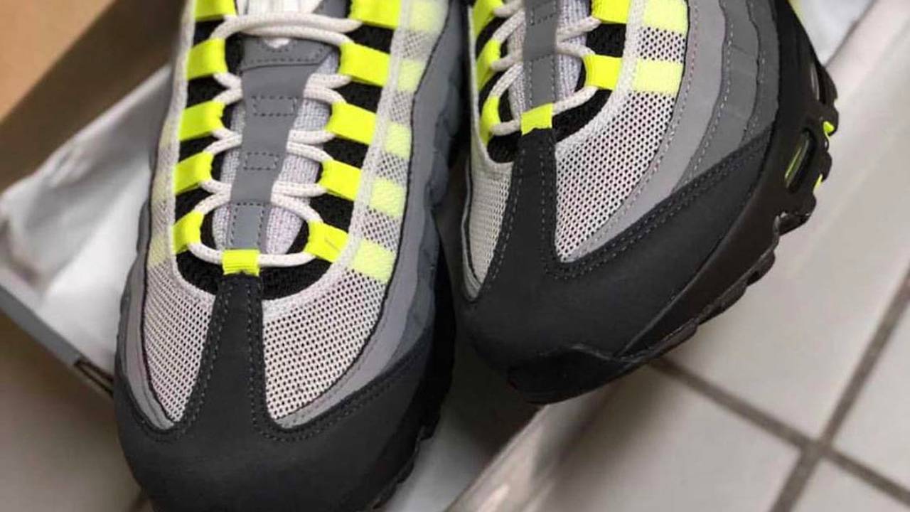 Nike Air Max 95 OG "Neon"