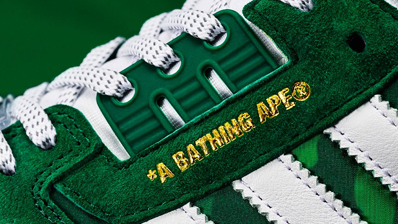 adidas APE BAPE KAWS undefeated zx8000 緑 adidas ZX 8000 Bape Undefeated Green Men's - FY8851 - US