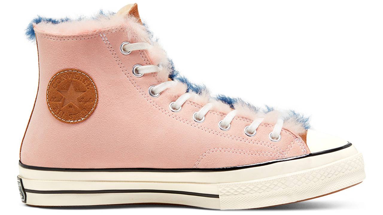 Take an Extra 20% Off Sale With Converse's Singles' Day Code!