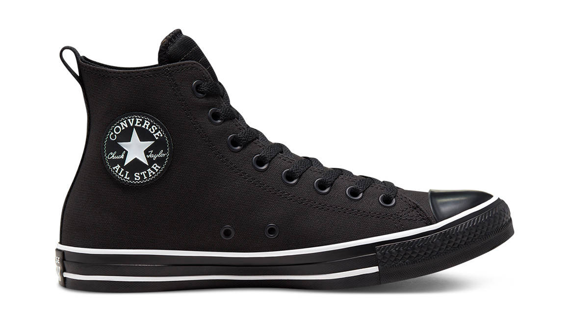 Elevate Your Winter Rotation With Converse's Whopping 40% Off Black ...