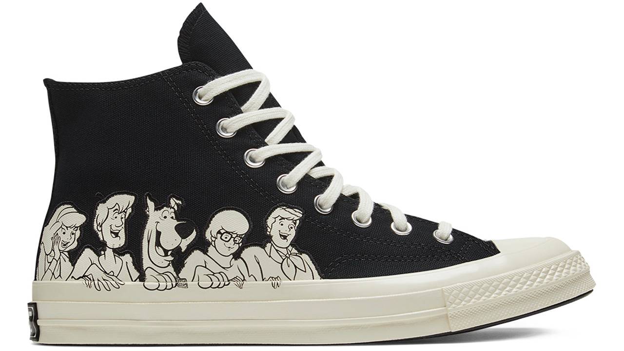 Take an Extra 20% Off Sale With Converse's Singles' Day Code!
