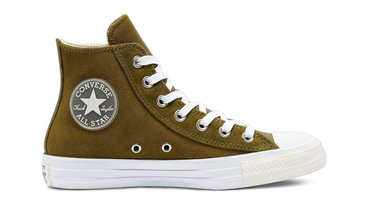 Get 30% Off Absolutely Everything at Converse's Mega Cyber Weekend Sale!