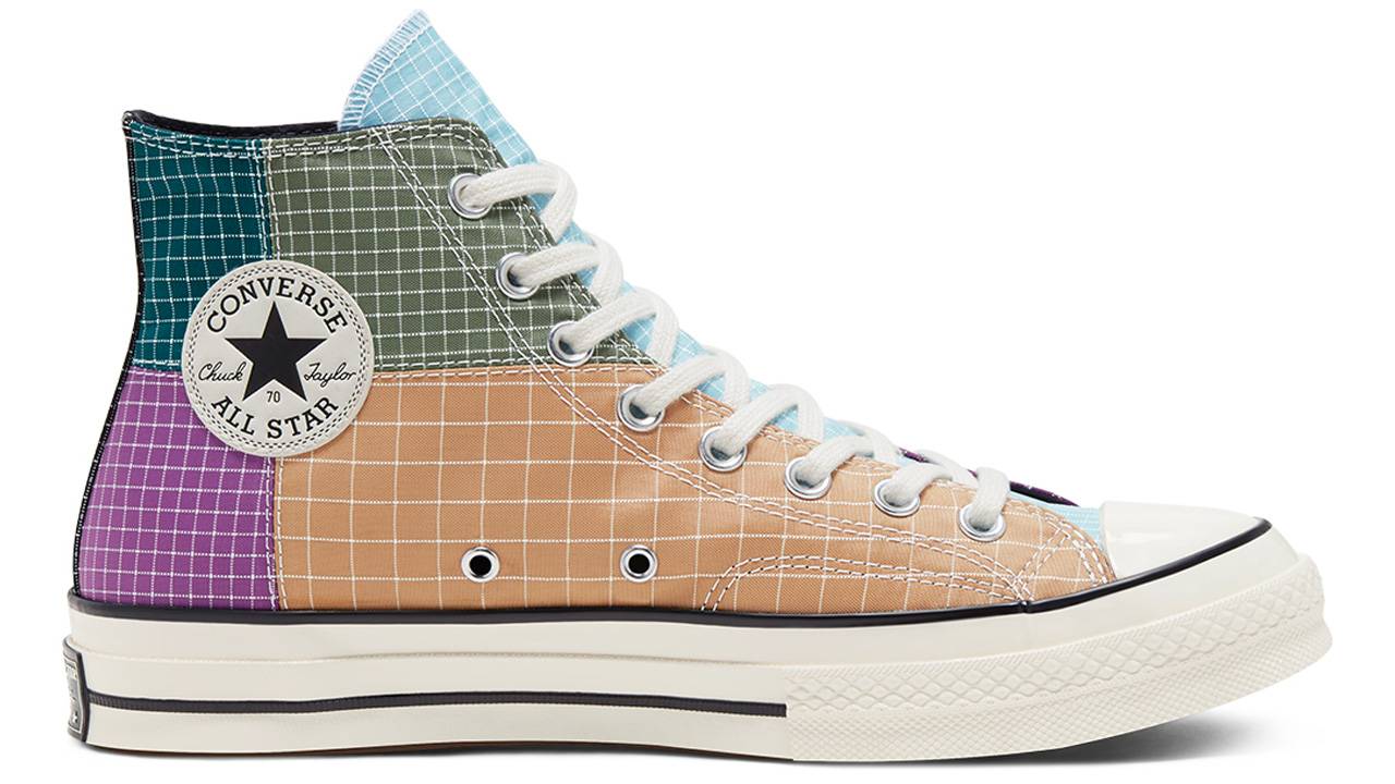 Take an Extra 20% Off Sale With Converse's Singles' Day Code!