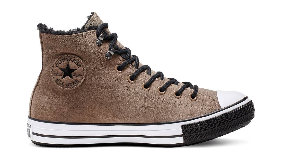 Elevate Your Winter Rotation With Converse's Whopping 40% Off Black Friday Code!
