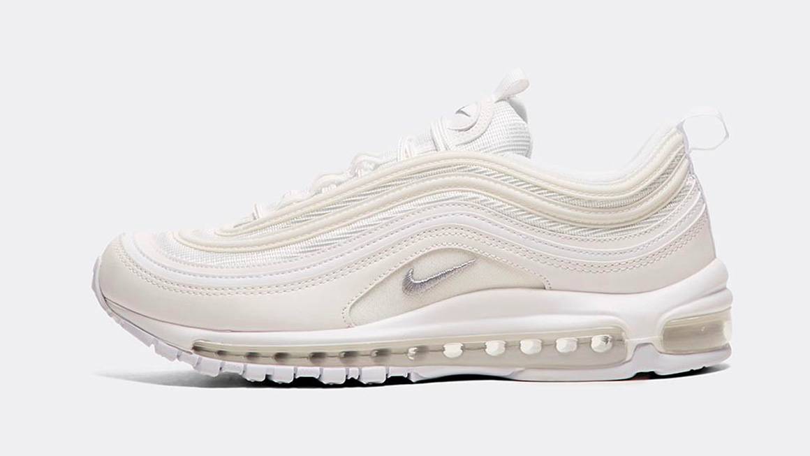 Last Chance to Grab These 25 Mega Steals at Footasylum's Black Friday Sale!