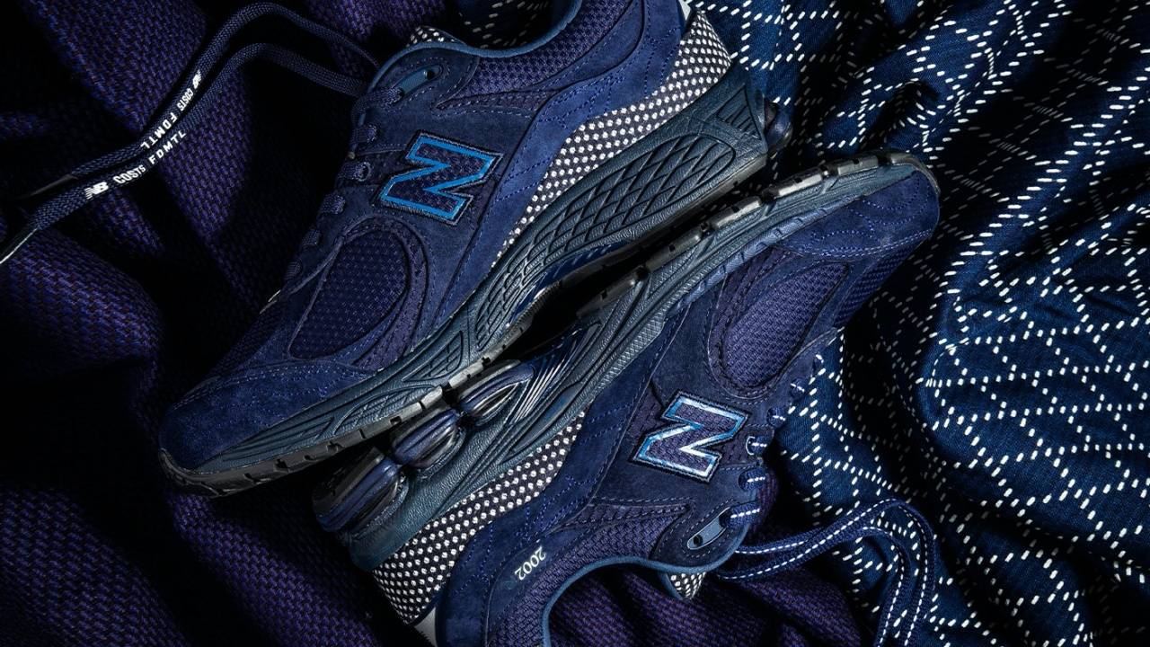 fdmtl new balance 2002r 2
