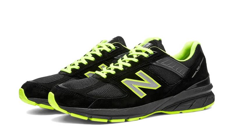 New Balance M990BY5 Black Yellow Front