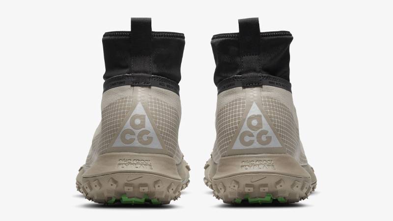 Nike ACG Mountain Fly Gore-Tex Khaki